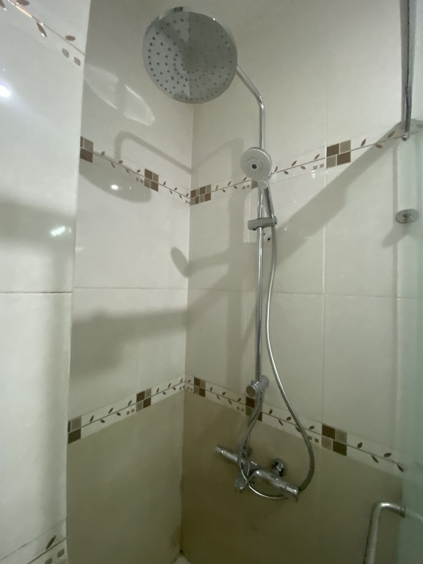 Đánh giá sản phẩm Thân sen cây TOTO TBW13020V