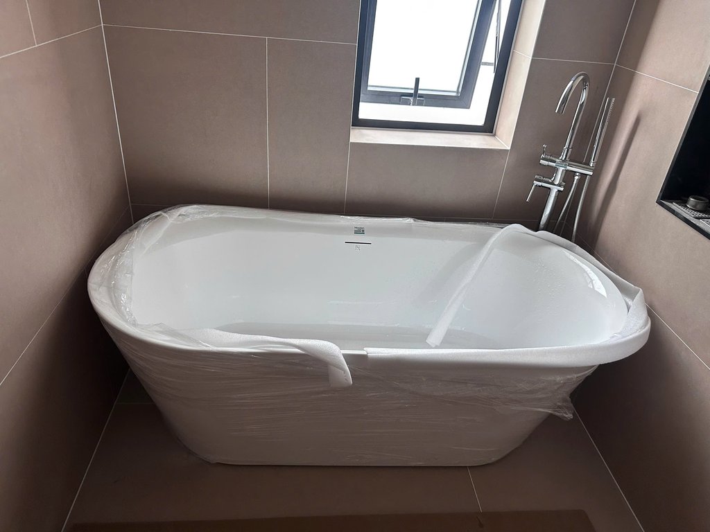 Đánh giá sản phẩm Bộ vòi sen xả bồn đặt sàn Alin Series MOWOEN ALIN-FB0001