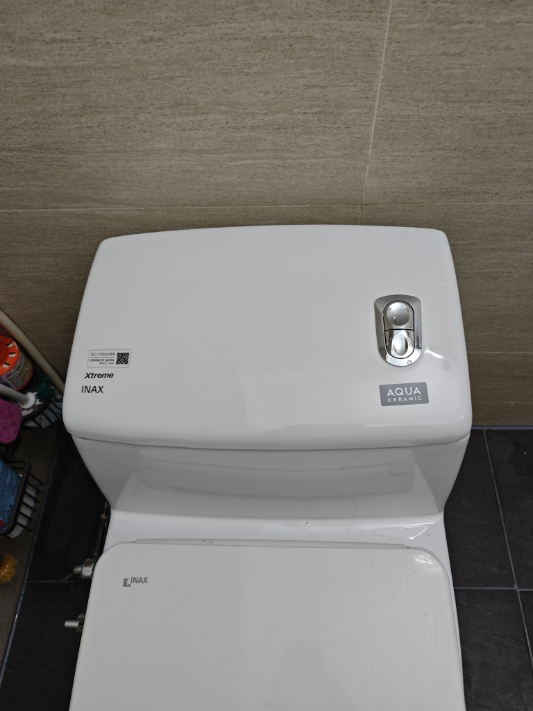 Đánh giá sản phẩm Bồn cầu 1 khối INAX AC-1008VRN (AC1008VRN) nắp đóng êm