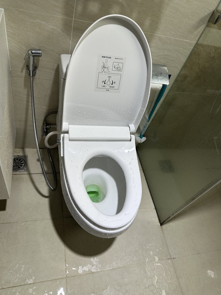 Đánh giá sản phẩm Nắp rửa cơ Eco washer TOTO TCW1211A (E4) 2 chế độ rửa trước & sau
