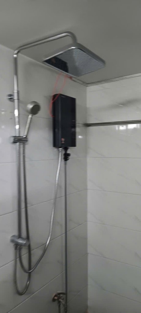 Đánh giá sản phẩm Máy nước nóng trực tiếp Panasonic 4.5 kW DH-4UDP1VZ