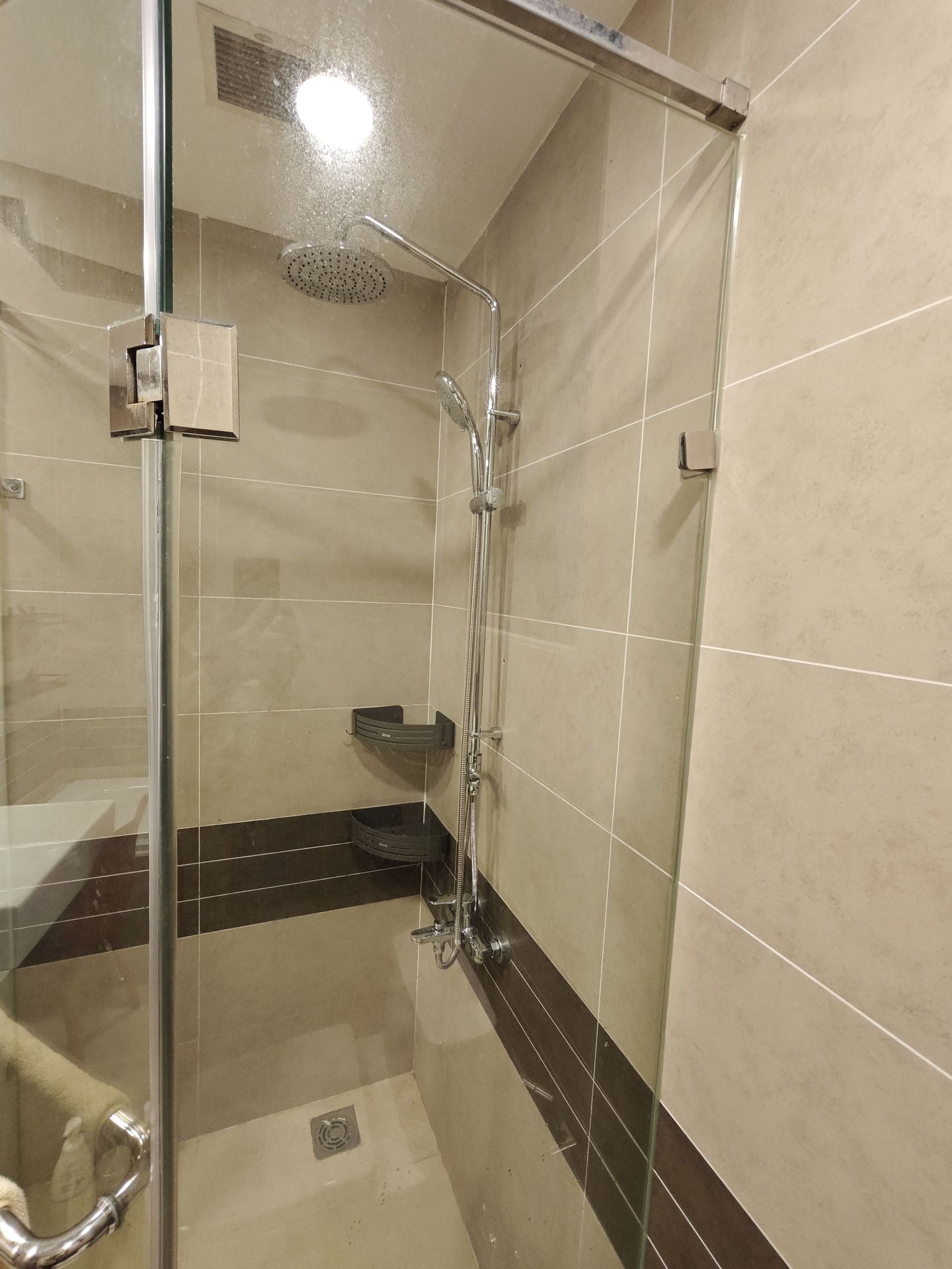 Đánh giá sản phẩm Bộ sen cây tắm nóng lạnh INAX BFV-1405S (BFV1405S)