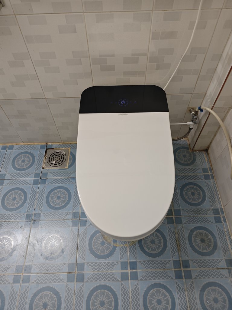 Đánh giá sản phẩm Bồn cầu điện tử Viglacera V882F (V.16.882F)
