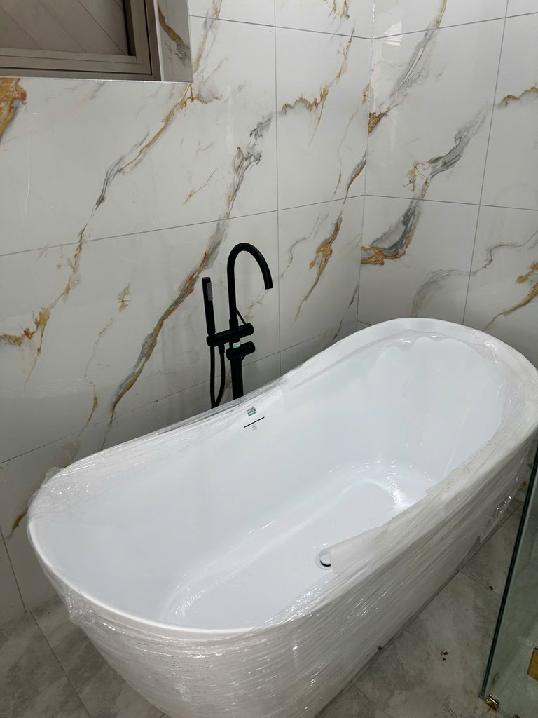 Đánh giá sản phẩm Bộ vòi sen xả bồn đặt sàn Alin Series MOWOEN ALIN-FB0001