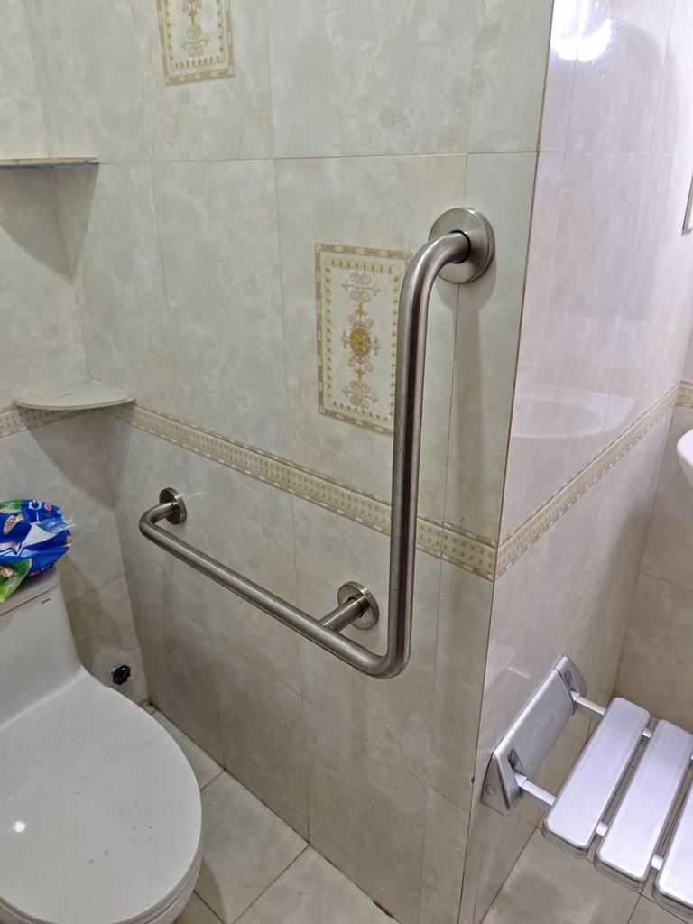 Đánh giá sản phẩm Thanh tay vịn người khuyết tật inox 304 ATMOR BNH-9020 (BNH9020)