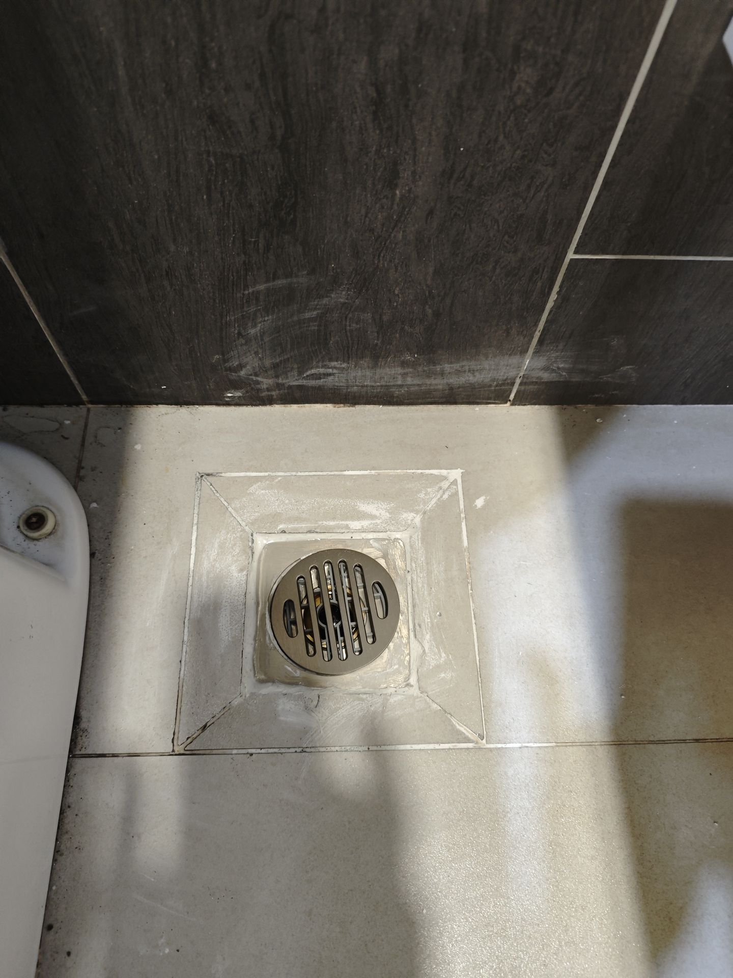 Đánh giá sản phẩm Phễu thoát sàn vuông 10x10cm MERDRAIN MD-S5003