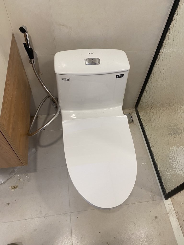 Đánh giá sản phẩm Bồn cầu 1 khối INAX AC-919VRN (AC919VRN) nắp đóng êm