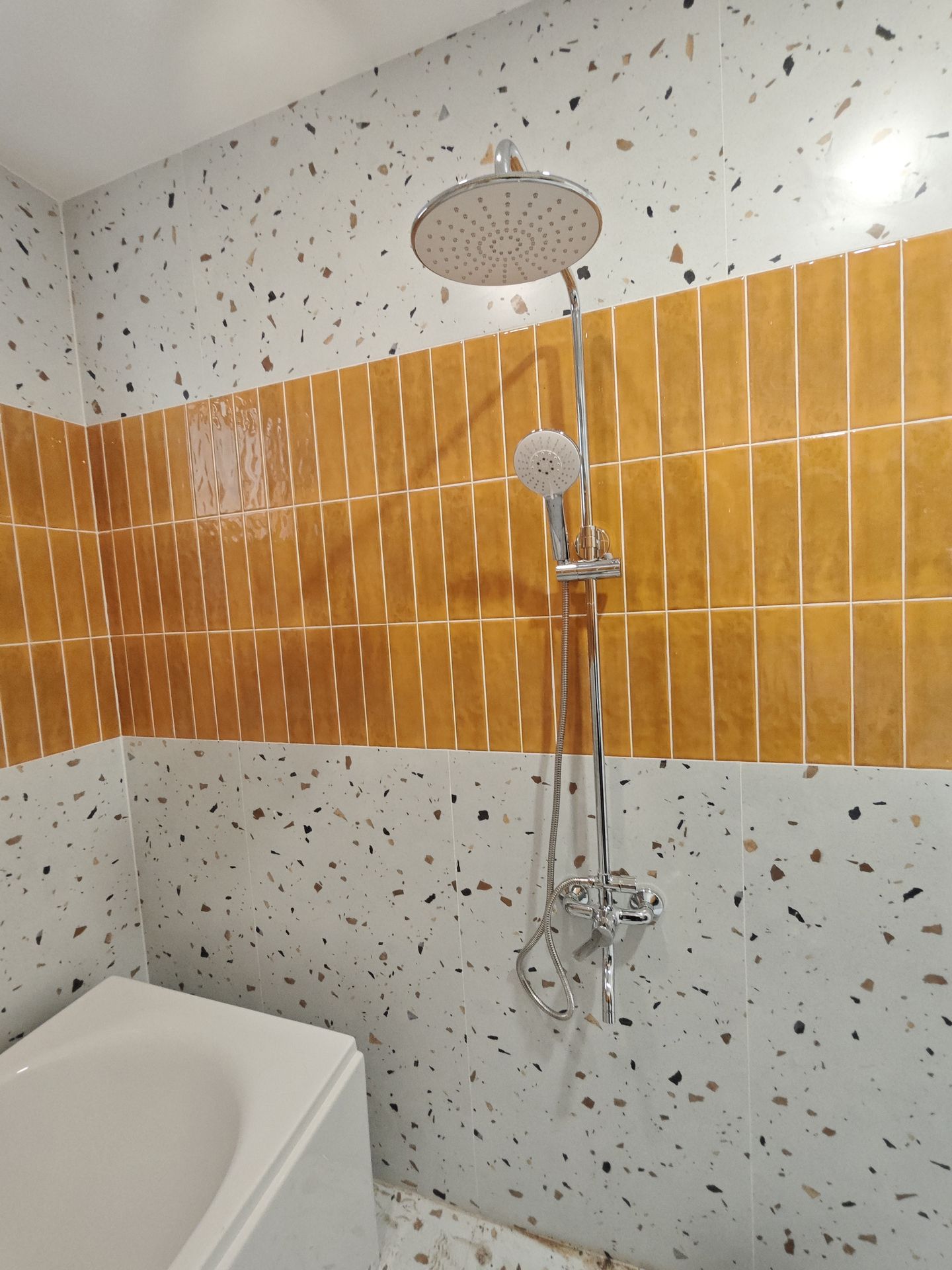 Đánh giá sản phẩm Sen cây tắm đứng nóng lạnh JOMOO 36632-146/1C-I011