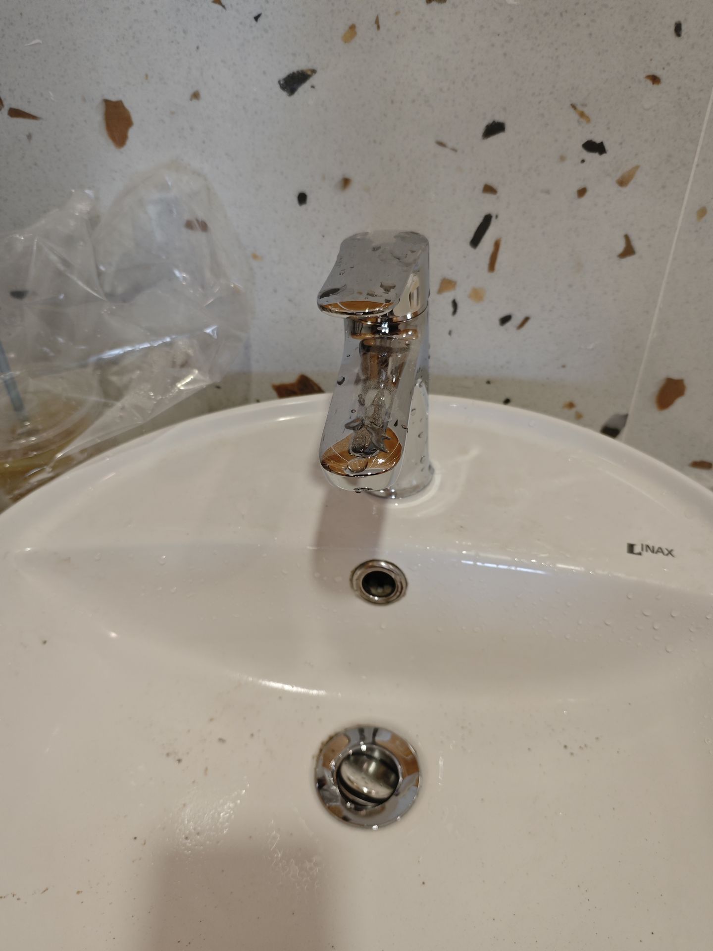 Đánh giá sản phẩm Vòi chậu lavabo lạnh INAX LFV-22S (LFV22S)