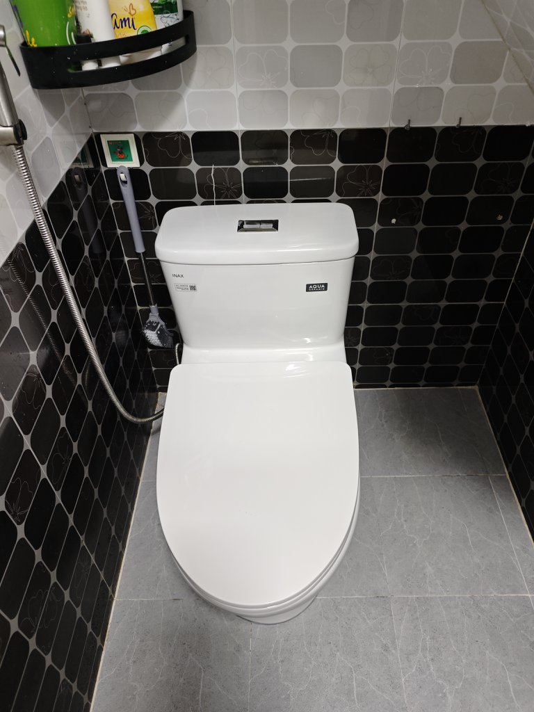 Đánh giá sản phẩm Bồn cầu INAX 1 khối AC-969VN-2 (AC969VN2) nắp mỏng đóng êm