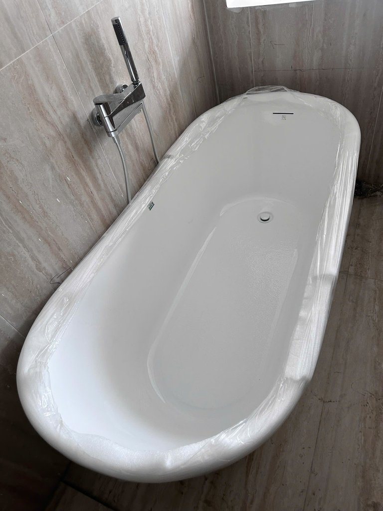 Đánh giá sản phẩm Bồn tắm đặt sàn 1.7m MOWOEN MW8225P-170