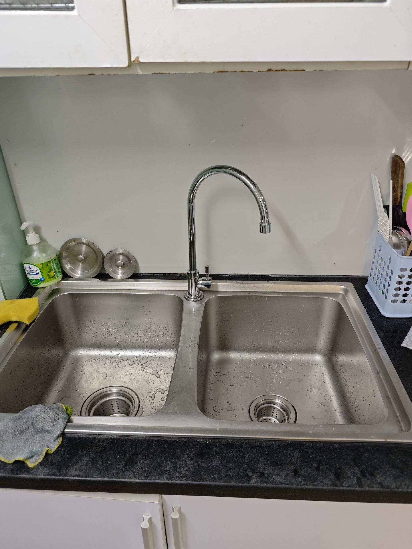 Đánh giá sản phẩm Vòi bếp lạnh Caesar K035C