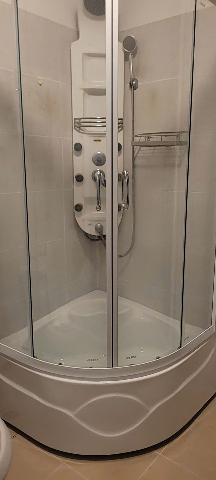 Đánh giá sản phẩm Bồn tắm đứng cửa lùa Caesar SPR101