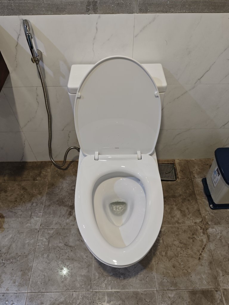 Đánh giá sản phẩm Bồn cầu 2 khối TOTO CS326DT10 nắp đóng êm TC395VS