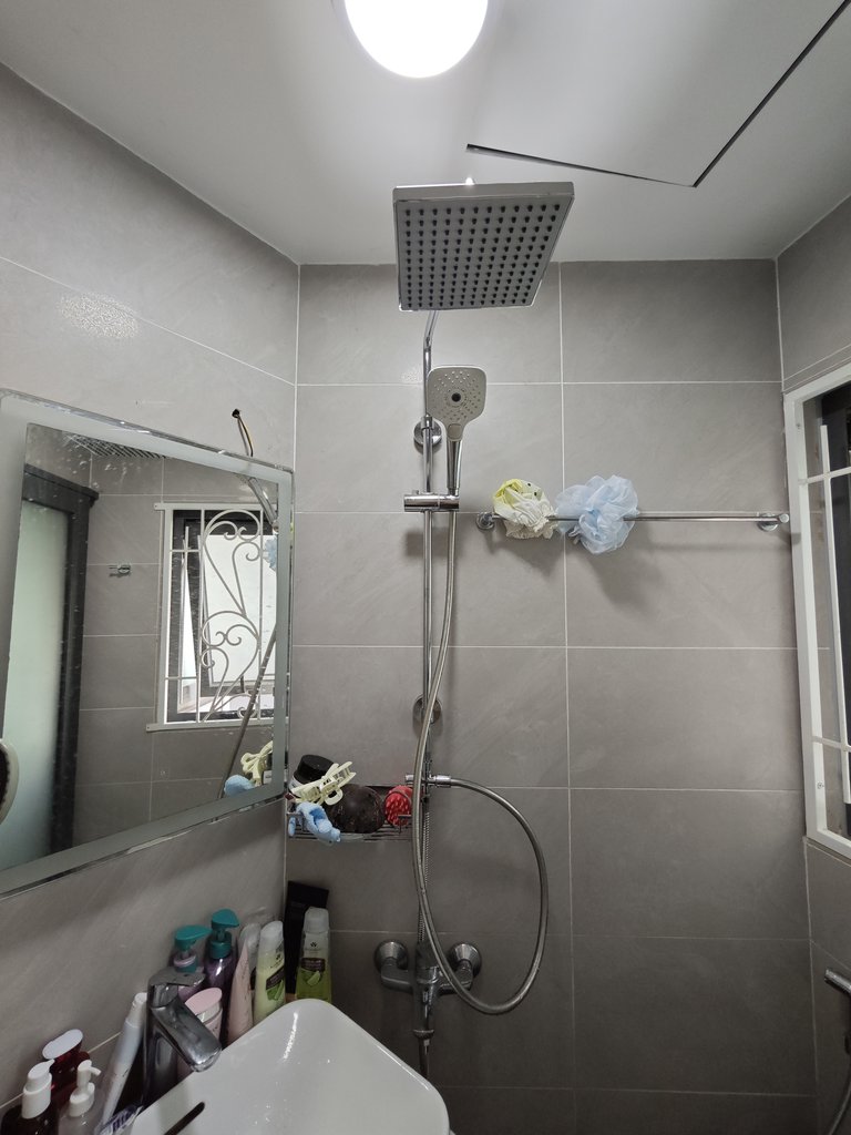 Đánh giá sản phẩm Sen cây tắm đứng Caesar BS124