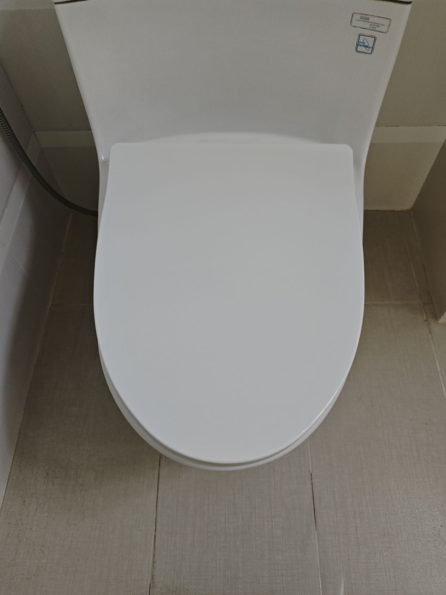 Đánh giá sản phẩm Nắp bồn cầu đóng êm TOTO TC600VS (T8)