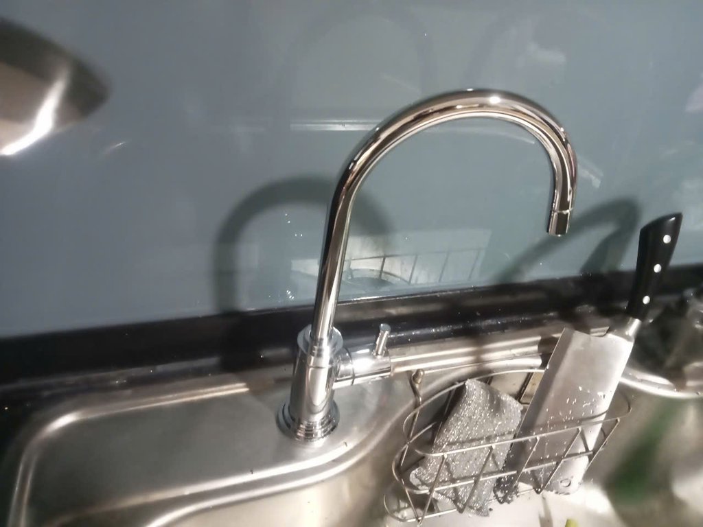 Đánh giá sản phẩm Thiết bị lọc nước dưới bồn rửa Mitsubishi Cleansui EU101