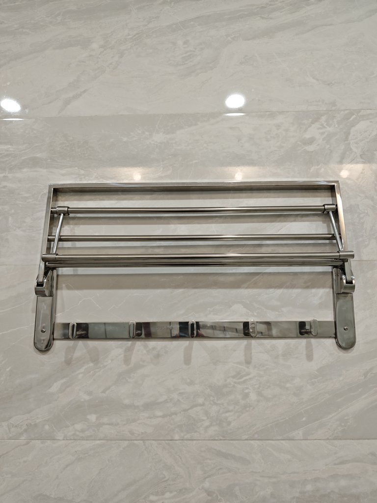 Đánh giá sản phẩm Máng khăn tháp Hita HG17