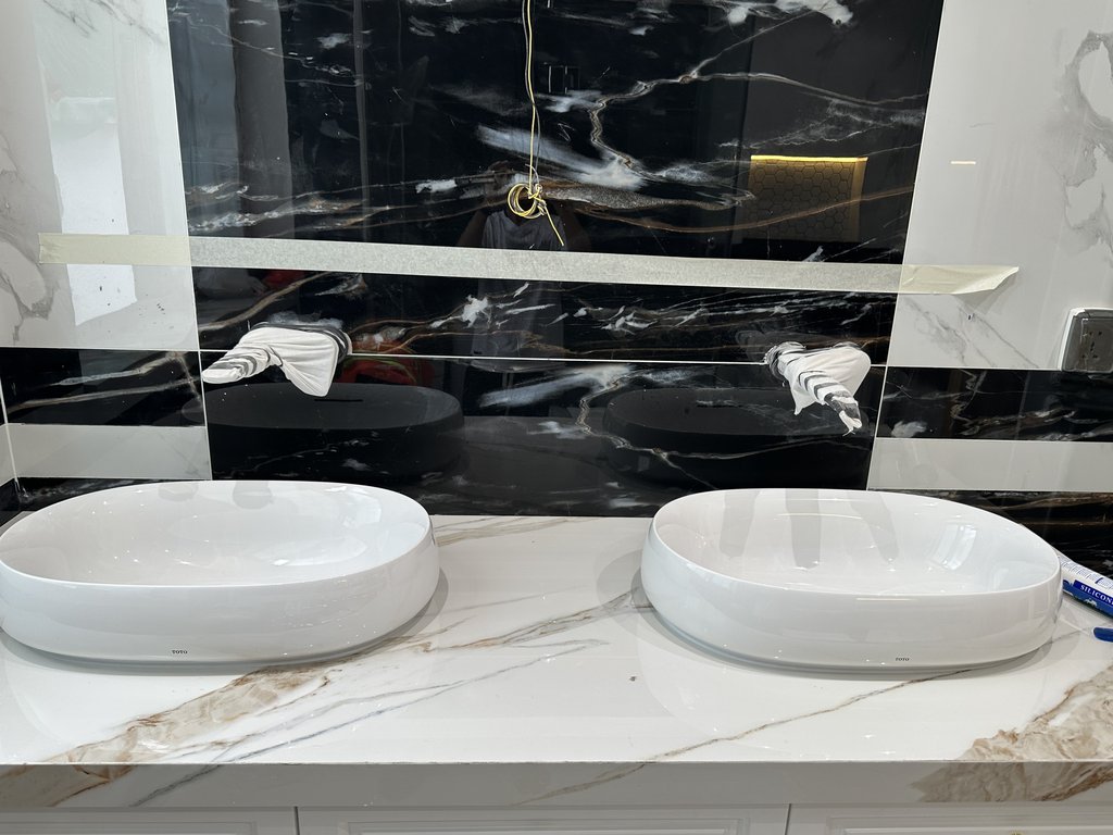 Đánh giá sản phẩm Chậu lavabo đặt bàn Galalato TOTO PJS05WE#GW (PJS05WEGW) trắng bóng