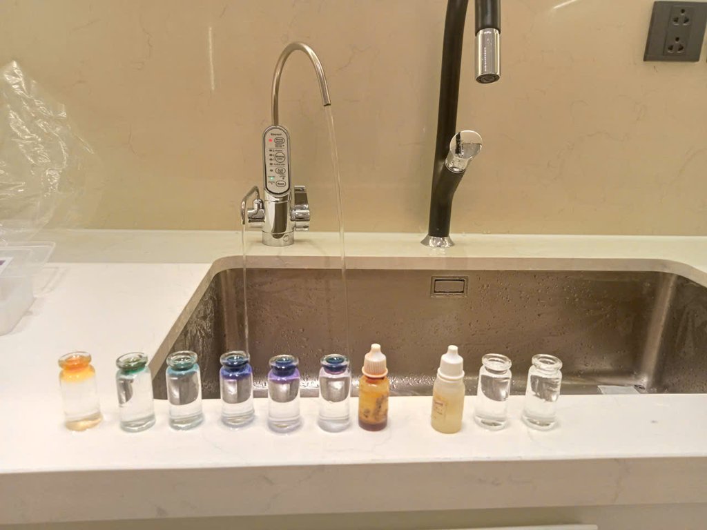 Đánh giá sản phẩm Thiết bị lọc nước ion kiềm Mitsubishi Cleansui EU301