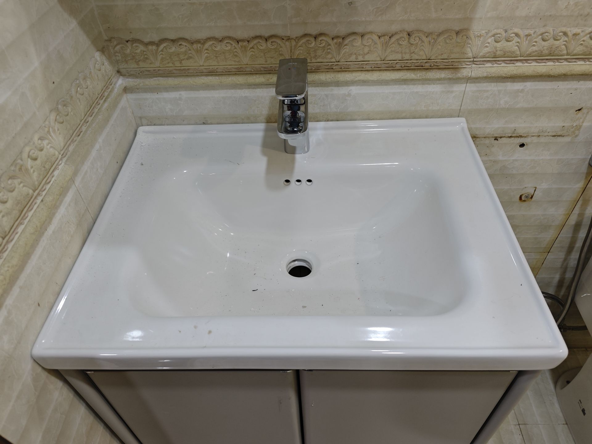 Đánh giá sản phẩm Vòi chậu lavabo nóng lạnh INAX LFV-632S-2 (LFV632S2)