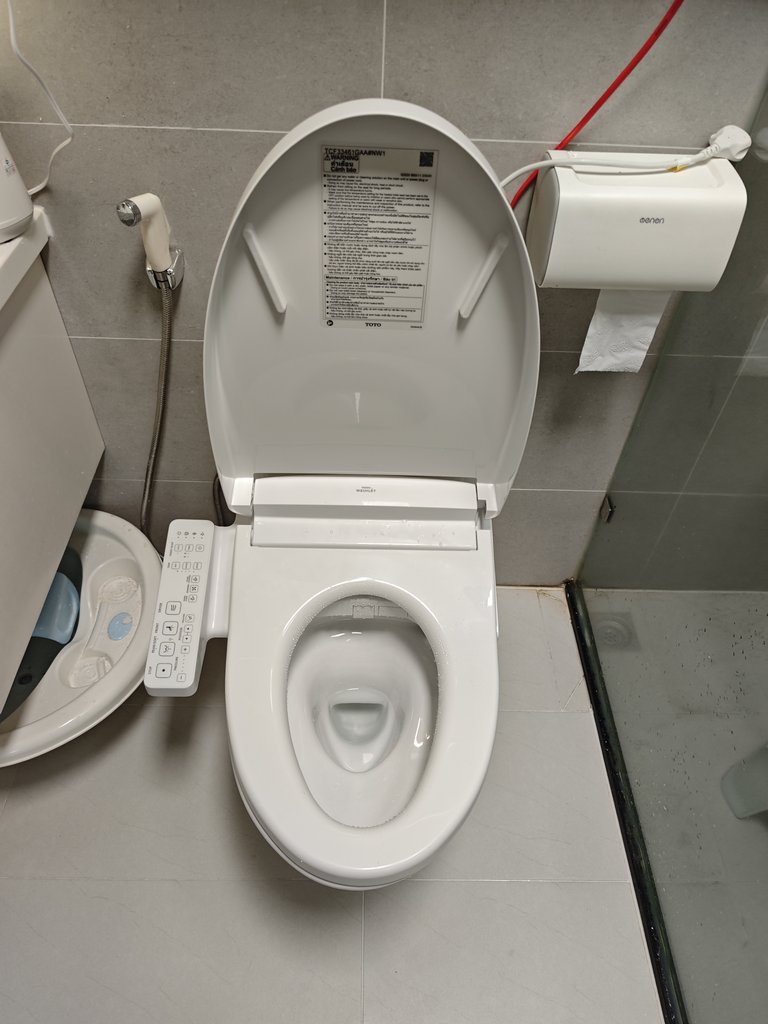 Đánh giá sản phẩm Bồn cầu TOTO MS857CDW24 1 khối nắp điện tử Washlet S2 TCF33461GAA giấu dây