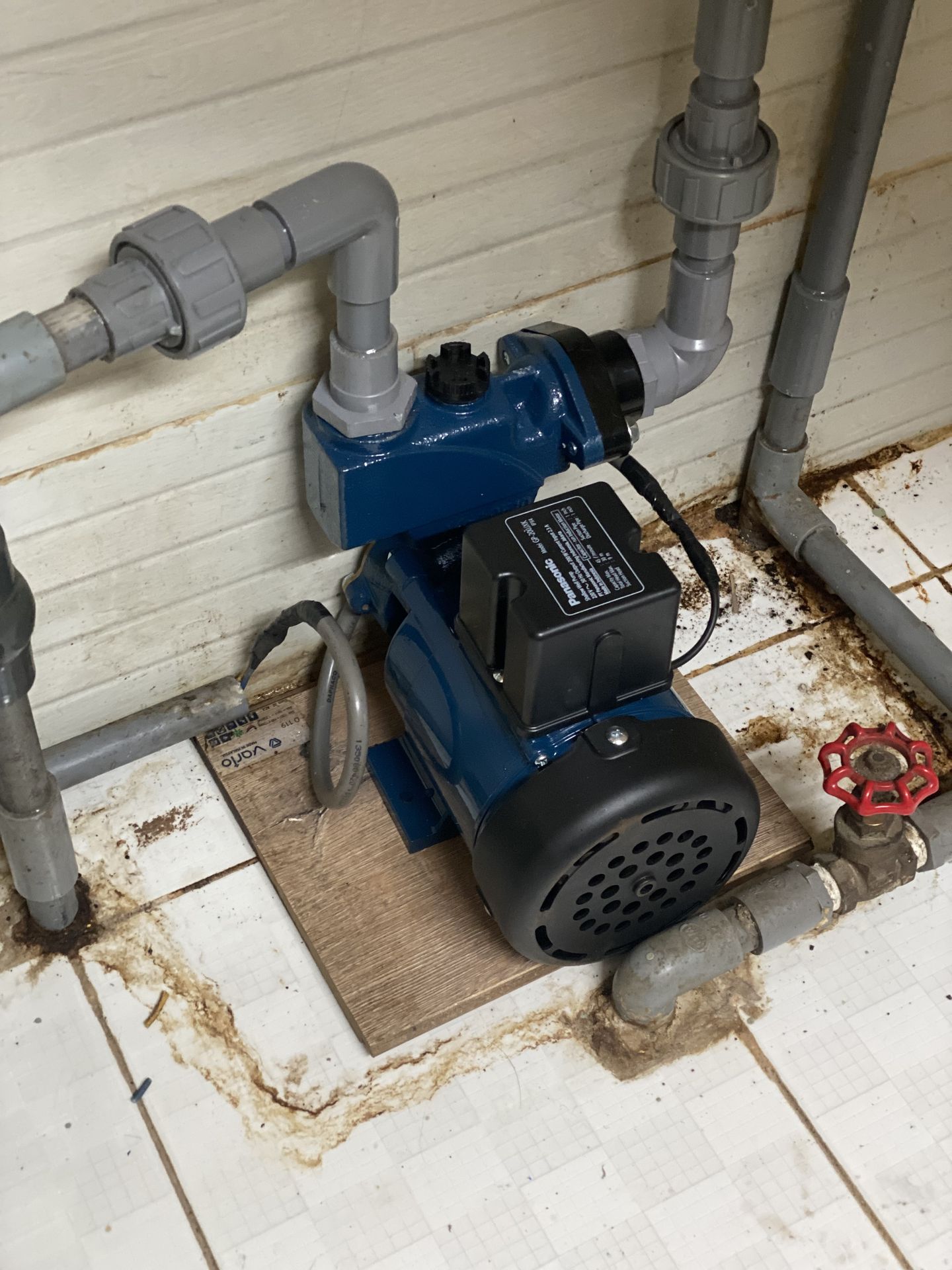 Đánh giá sản phẩm Máy bơm Panasonic đẩy cao 200W GP-200JXK-SV5