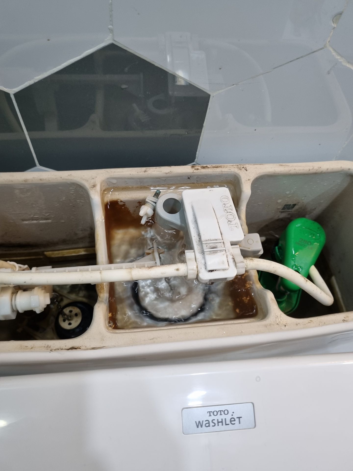 Đánh giá sản phẩm Van xả trên bồn cầu TOTO HB4068-688 (MS688)