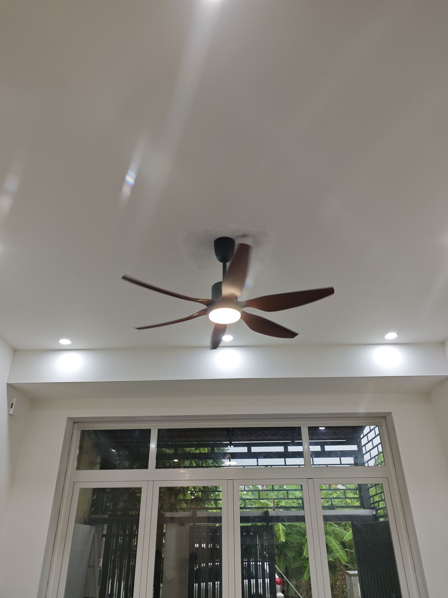 Đánh giá sản phẩm Quạt trần 6 cánh Nanoco NCF5462-GL / NCF5462-SL