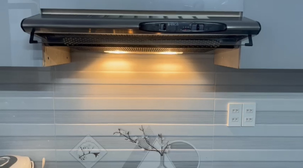 Đánh giá sản phẩm Máy hút mùi âm tủ ELICA CONCORDE 2M IX/F/70 (BL/F/70)