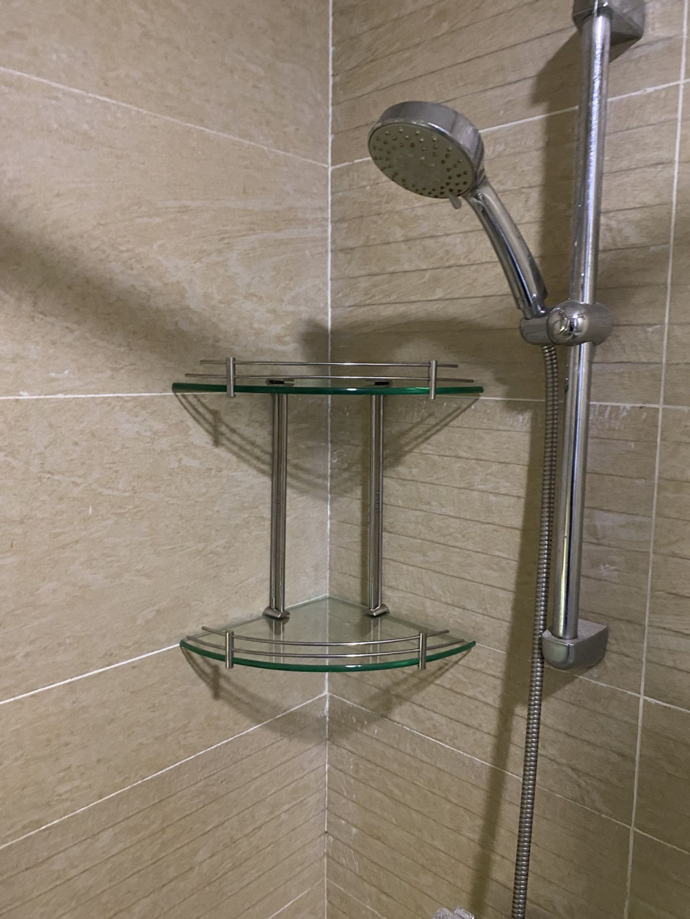 Đánh giá sản phẩm Kệ kính góc 2 tầng Hita HE06G2