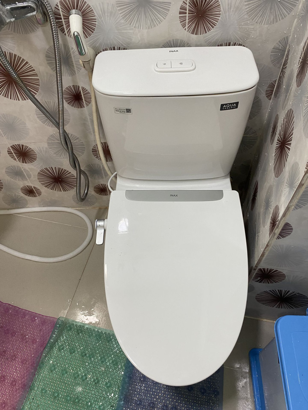 Đánh giá sản phẩm Bồn cầu 2 khối nắp rửa cơ INAX AC-602 + CW-S32VN