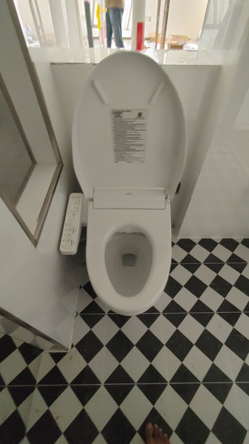 Đánh giá sản phẩm Bồn cầu TOTO MS188VKW16 T53P100VR 1 khối nắp điện tử Washlet C2 TCF23410AAA