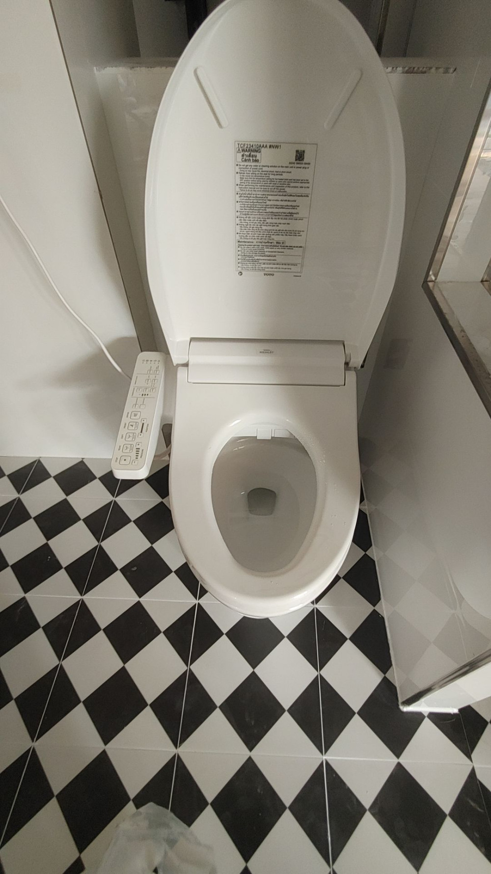 Đánh giá sản phẩm Bồn cầu TOTO MS188VKW16 T53P100VR 1 khối nắp điện tử Washlet C2 TCF23410AAA