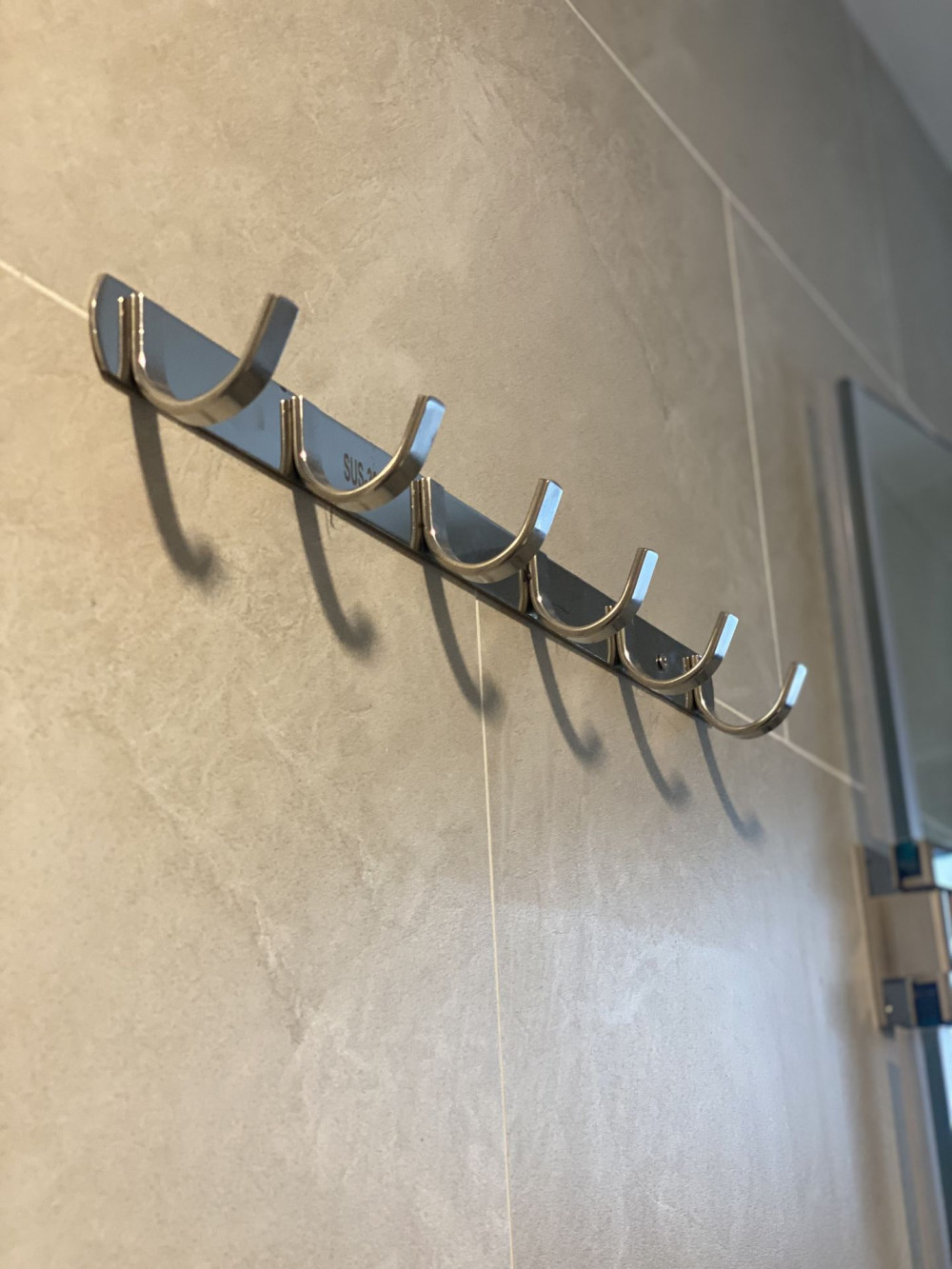 Đánh giá sản phẩm Móc khăn HITA HF06M6