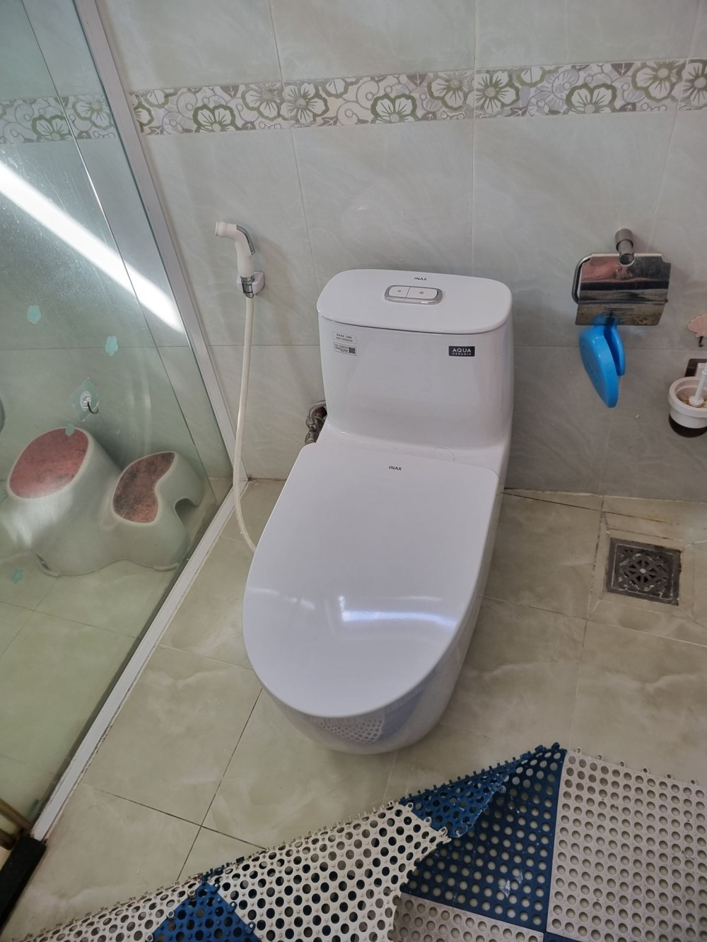 Đánh giá sản phẩm Bồn cầu 1 khối INAX AC-1052VN (AC1052VN) nắp đóng êm