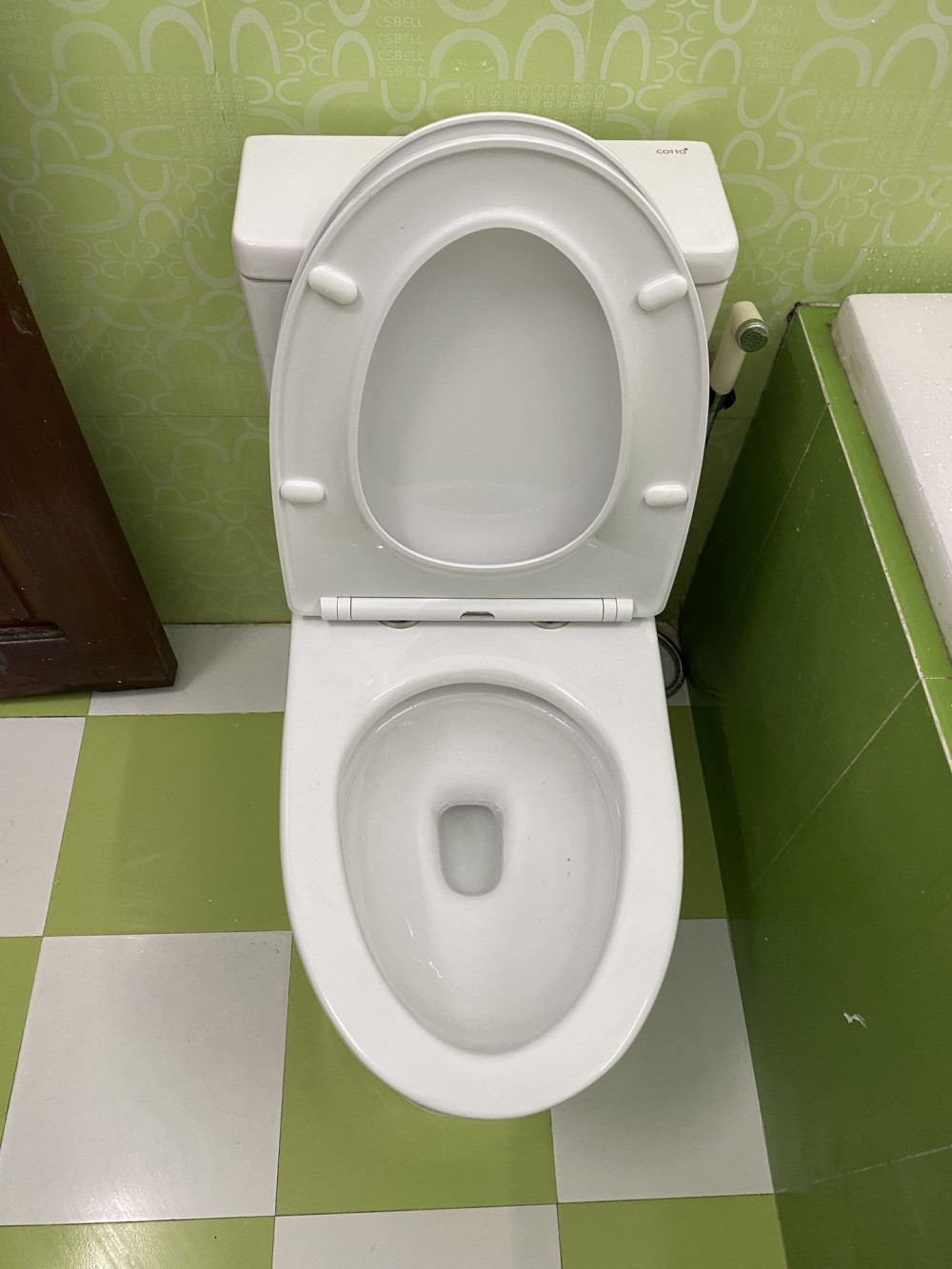 Đánh giá sản phẩm Bồn cầu 1 khối COTTO C105607 nắp êm dòng Vista