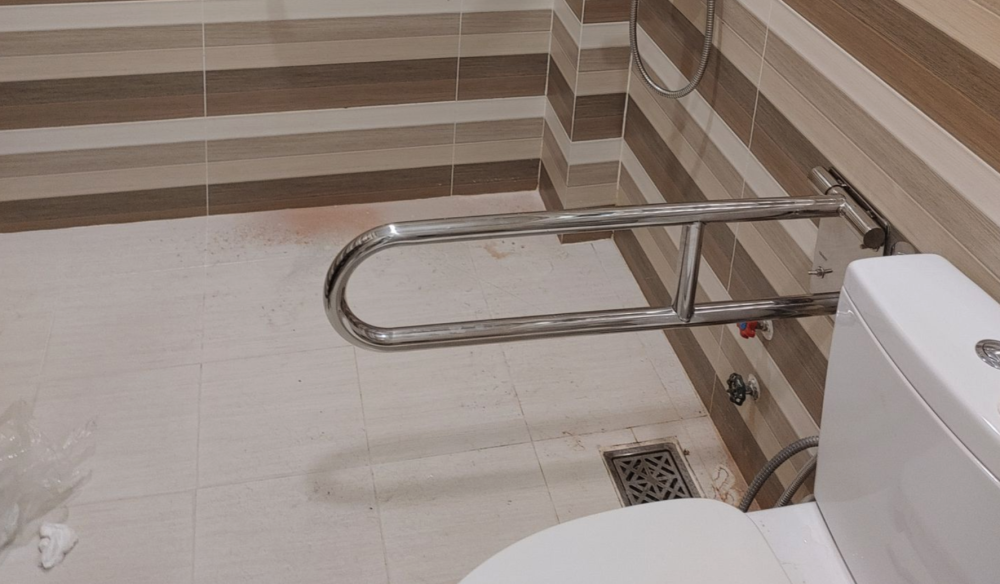 Đánh giá sản phẩm Thanh tay vịn Caesar GB100V