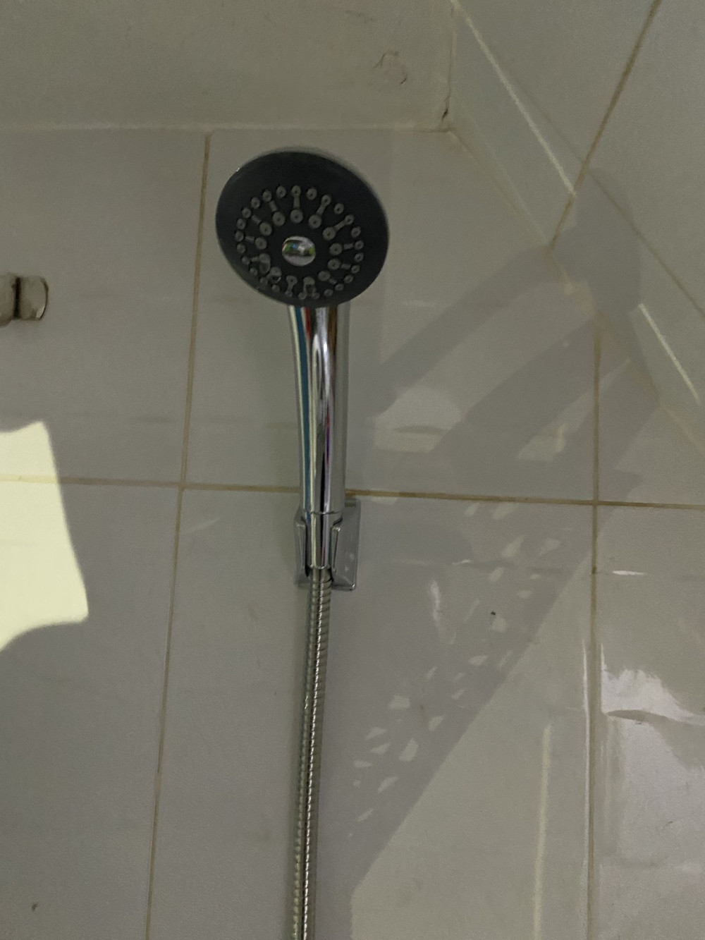 Đánh giá sản phẩm Bộ vòi sen tắm nóng lạnh INAX BFV-1113S-4C (BFV1113S4C)