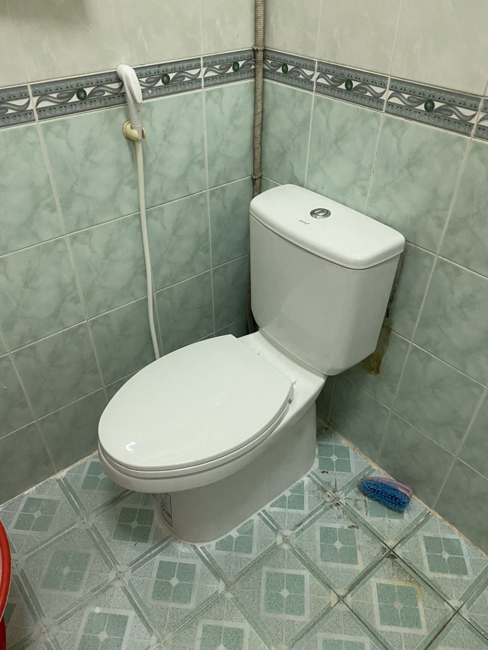 Đánh giá sản phẩm Bồn cầu 2 khối COTTO C13330 nắp êm dòng Sella