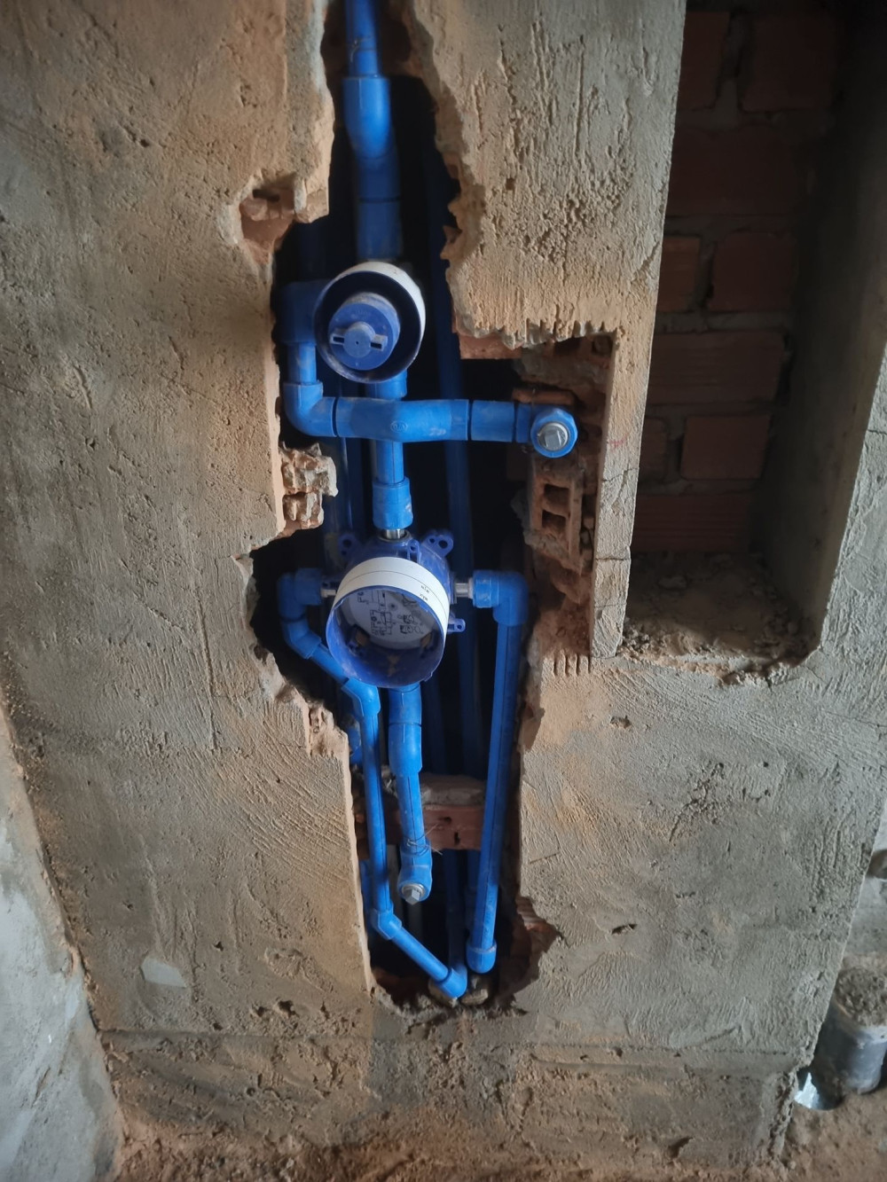 Đánh giá sản phẩm Phụ kiện âm tường TOTO TBN01102B