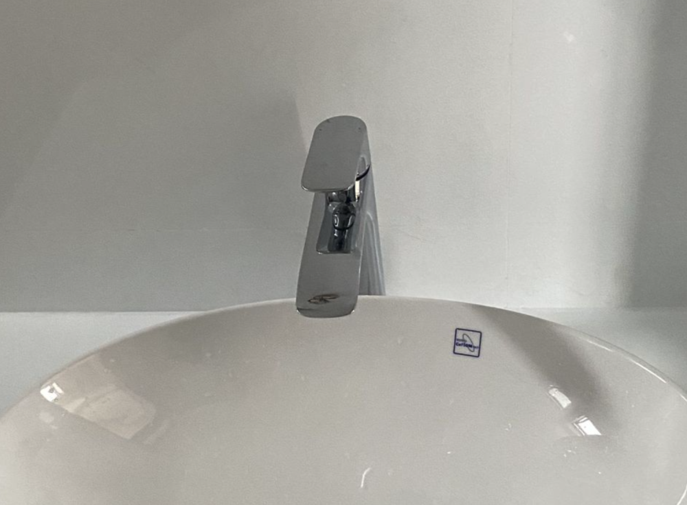 Đánh giá sản phẩm Vòi lavabo nóng lạnh GA TOTO TLG04307V