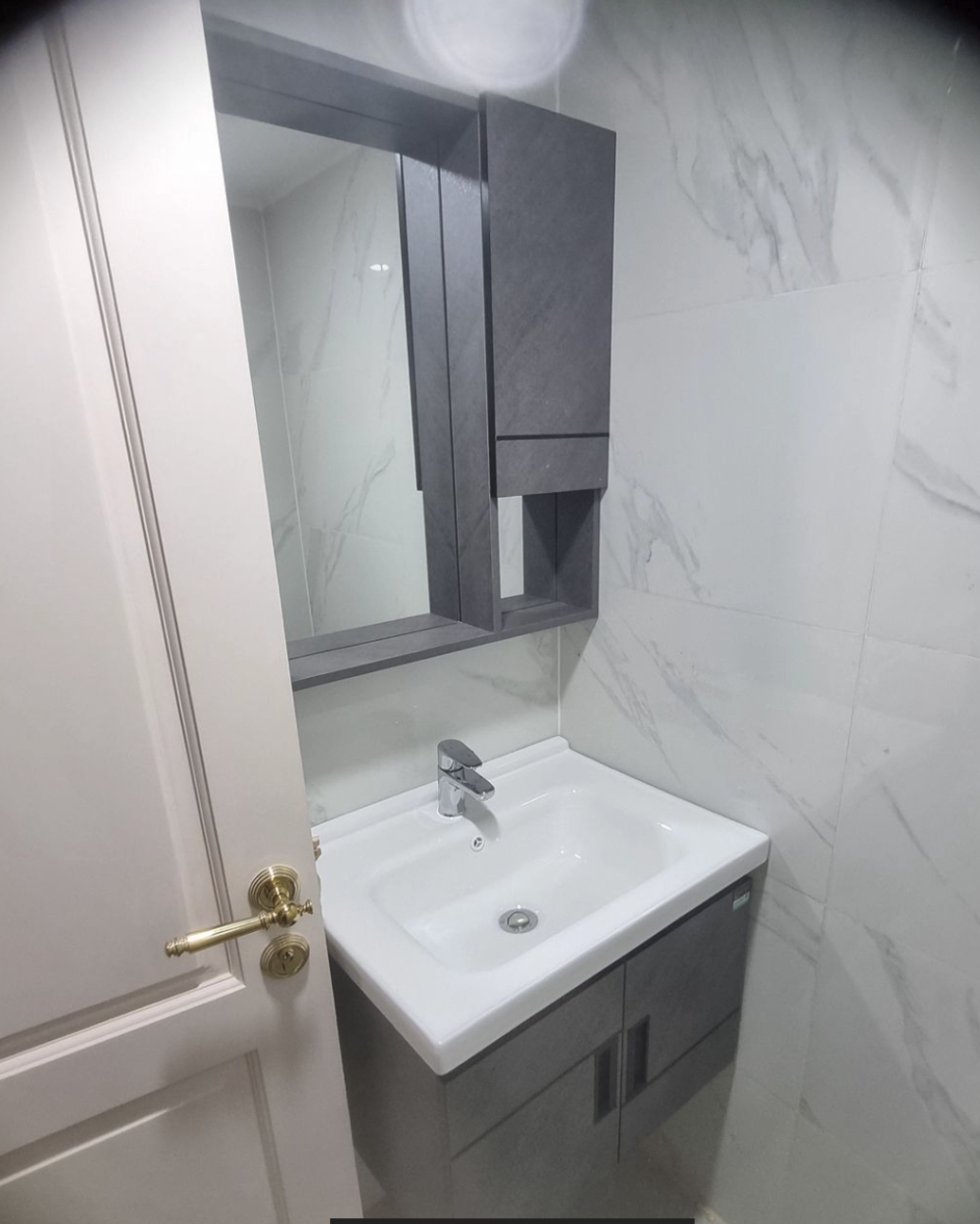 Đánh giá sản phẩm Bộ tủ chậu và tủ gương size 600mm MOWOEN MW6947-60