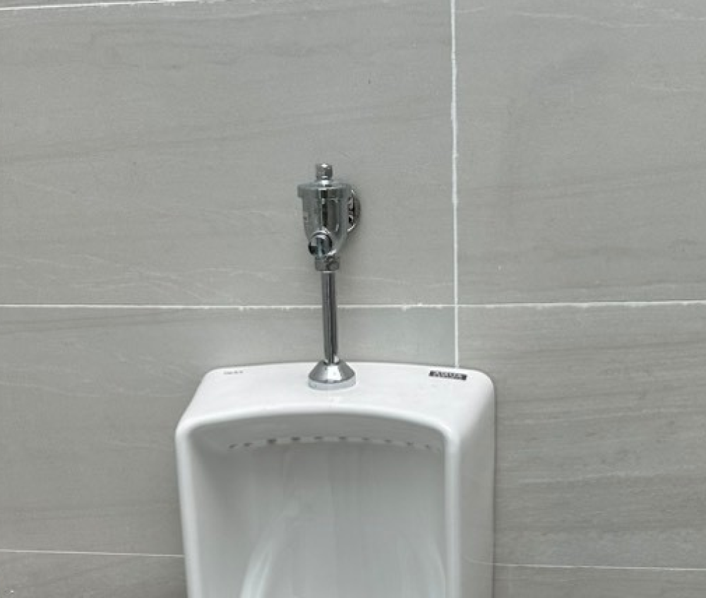 Đánh giá sản phẩm Van Xả Ấn Bồn Tiểu Inax Kiểu Ấn UF-7V (UF7V)