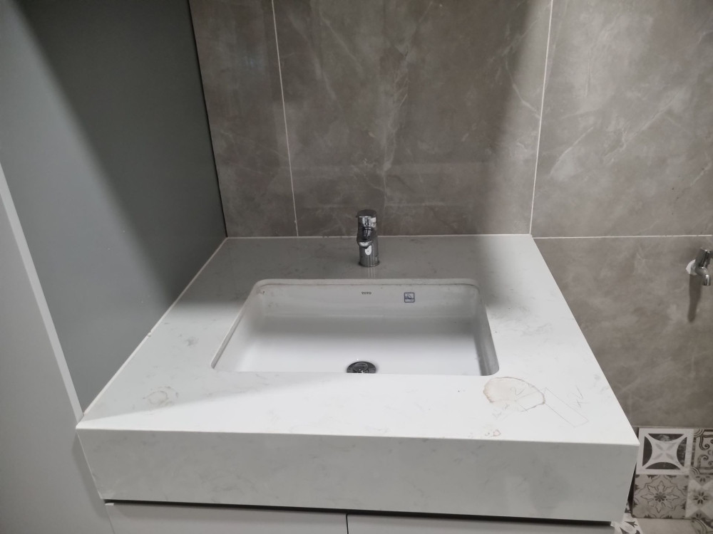 Đánh giá sản phẩm Chậu rửa mặt lavabo âm bàn TOTO LT1515#XW