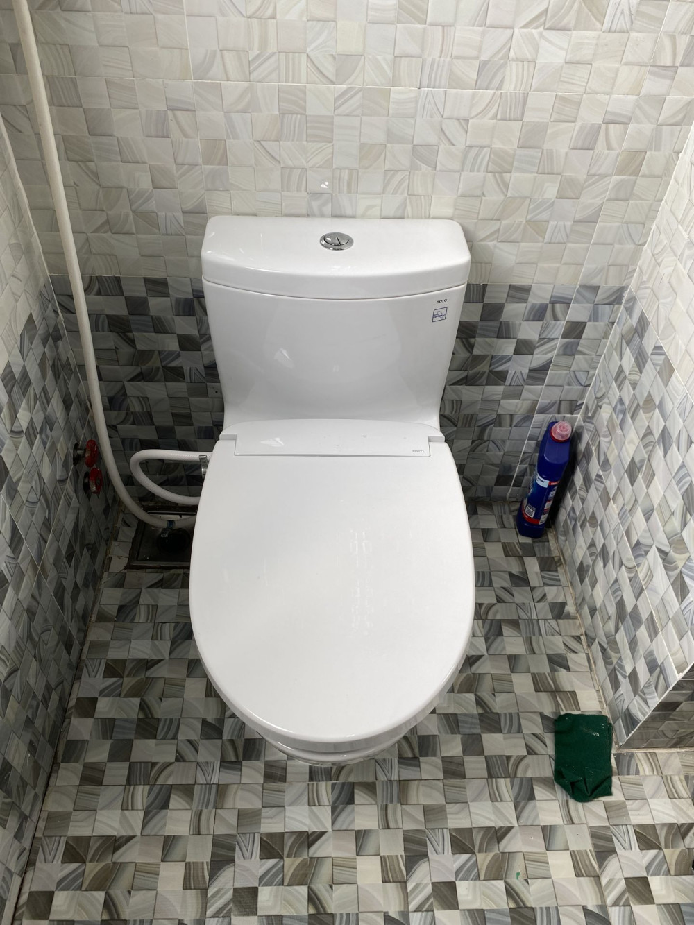 Đánh giá sản phẩm Bồn cầu TOTO MS889DRE2 1 khối nắp rửa cơ TCW07S