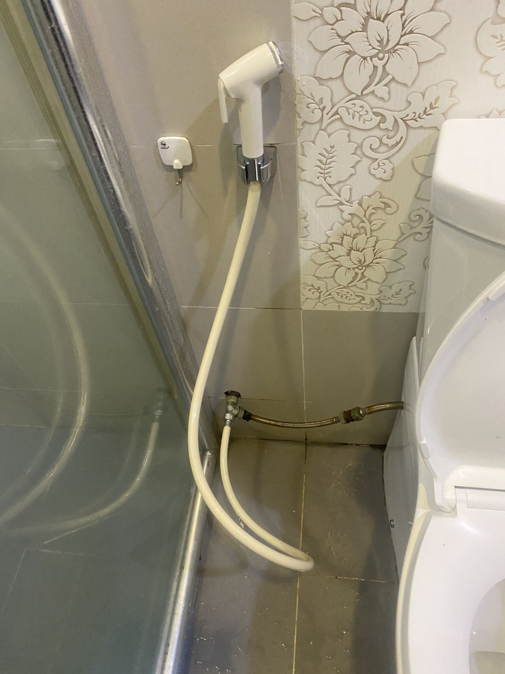 Đánh giá sản phẩm Vòi xịt vệ sinh TOTO THX20NBPIV nhựa