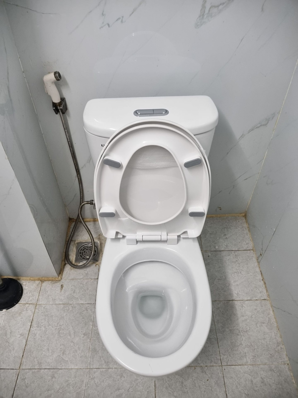 Đánh giá sản phẩm Bồn cầu 2 khối INAX C-306VA (C306VA) xả nhấn nắp thường