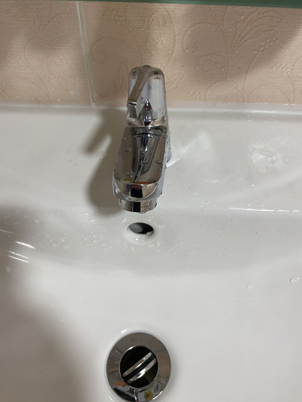 Đánh giá sản phẩm Vòi chậu lavabo lạnh INAX LFV-17P (LFV17P)