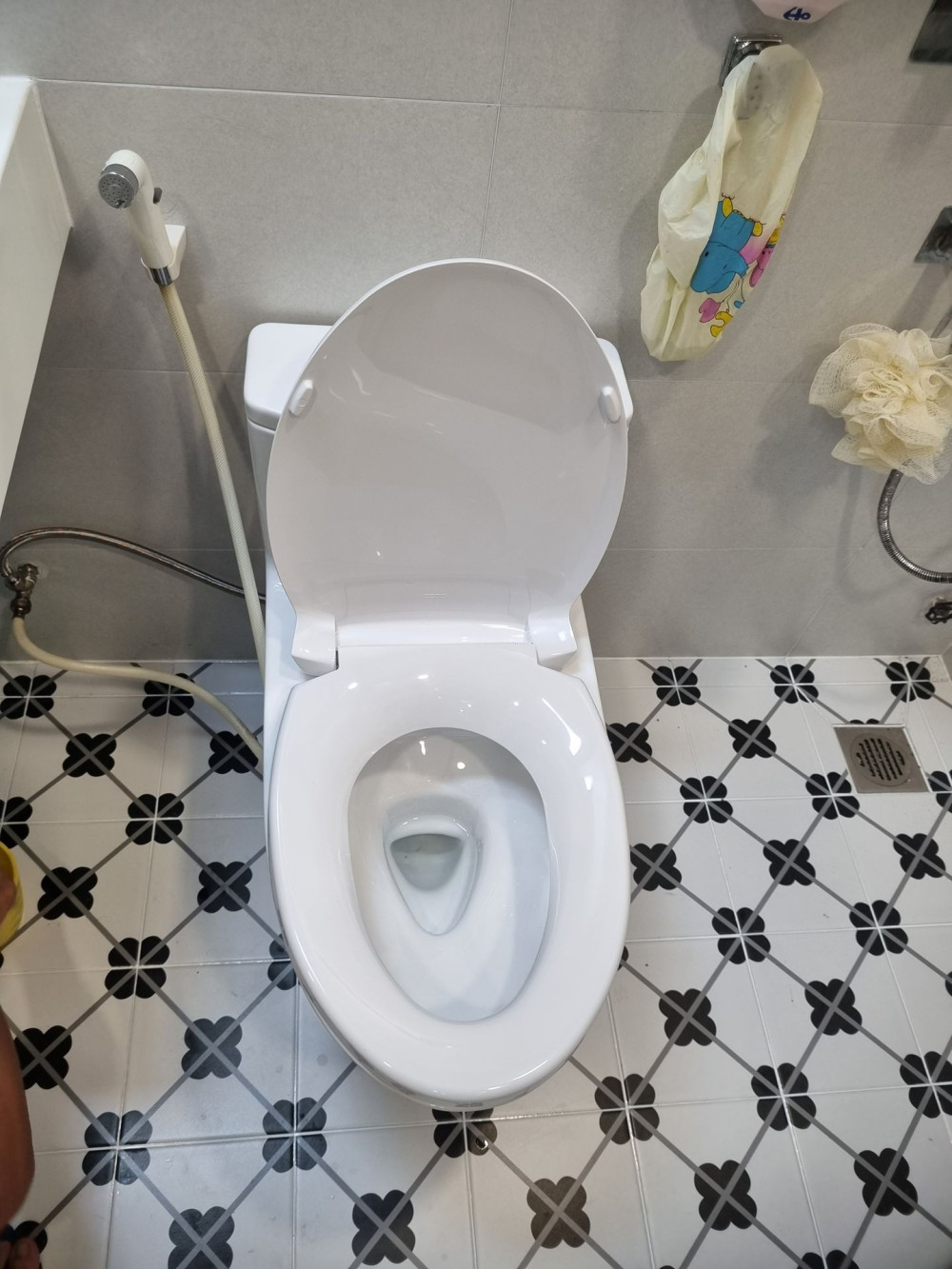 Đánh giá sản phẩm Bồn cầu 1 khối TOTO MS885DT2 nắp đóng êm TC393VS